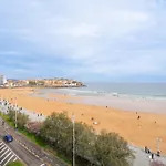 Estudio En Playa San Lorenzo 아파트